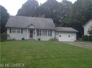 2970 Vollmer Dr, Youngstown, OH 44511