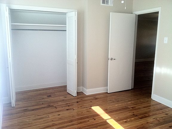 3rd image of 5021 Iberville St APT C