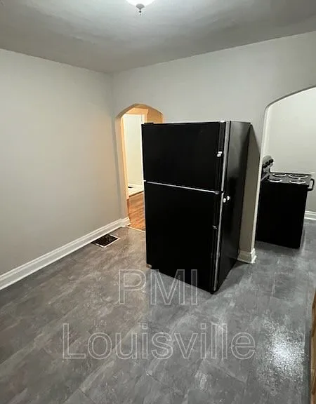 1522 Clara Ave — Photo 16