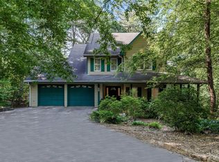 10 Holt Cir, Fletcher, NC 28732