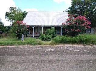 509 Saunders St, Gatesville, TX 76528