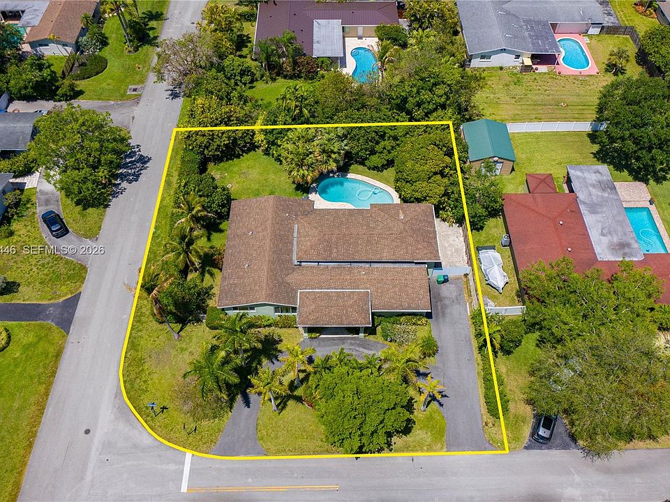 1st image of 14590 SW 84th Ct