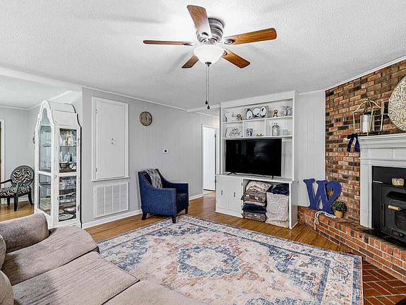 5th image of 101 Trezevant St