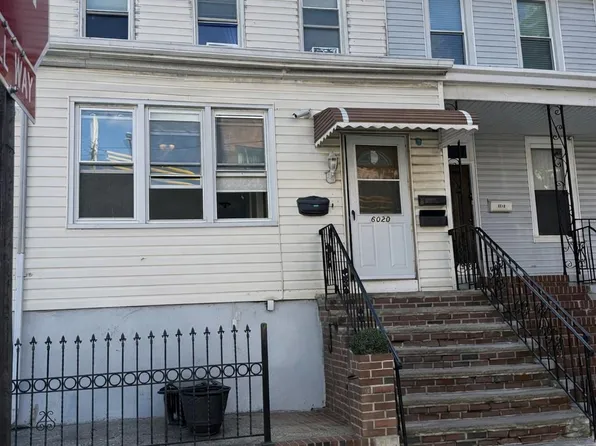 6020 60th St, Flushing, NY 11378