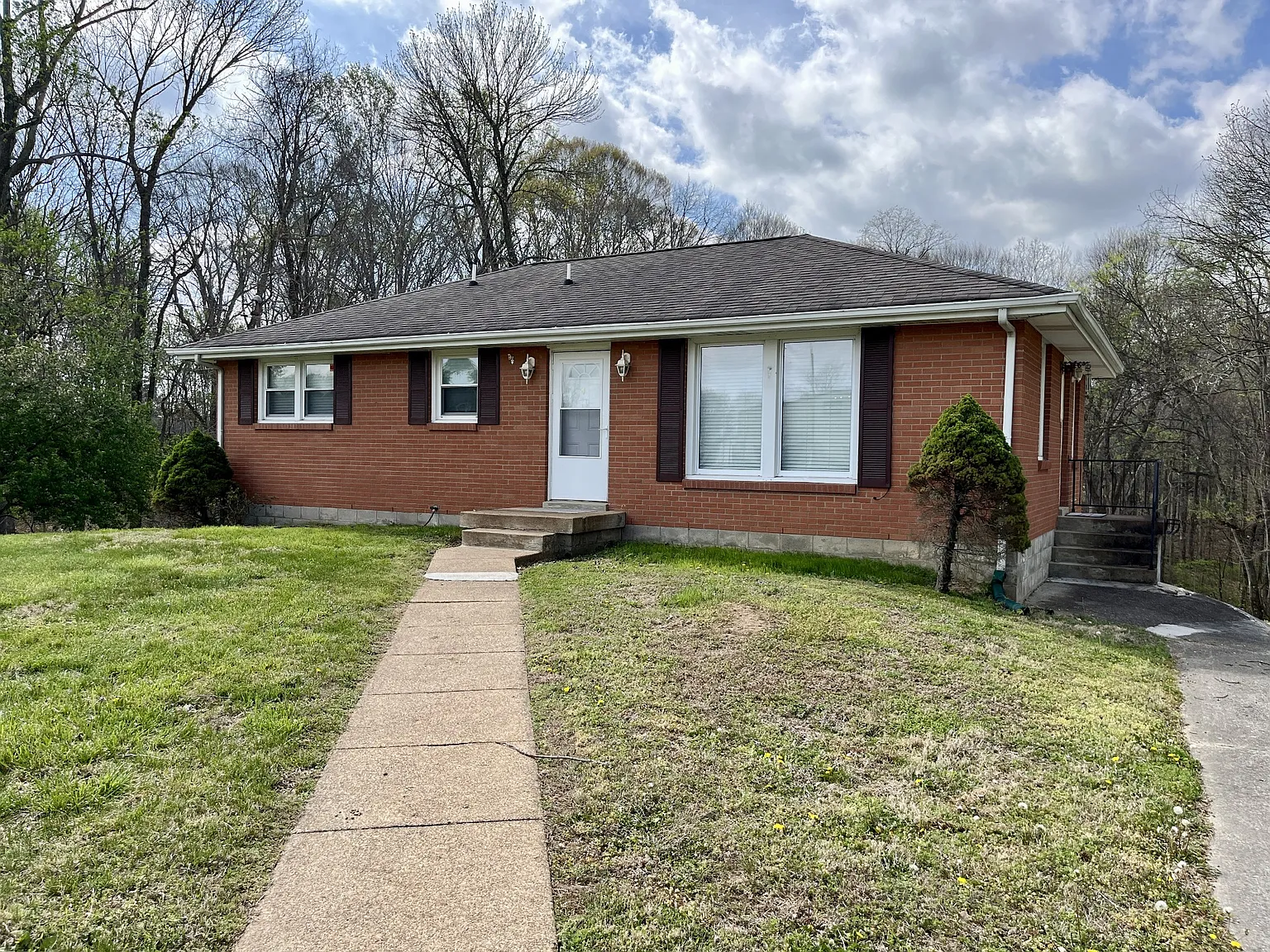 3 bed, 1675 sqft, $1,700 — Photo 1