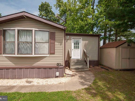 4th image of 21217 N St #31007