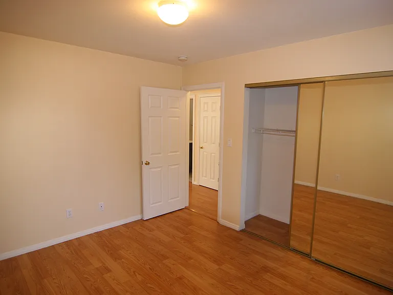 24604 Eshelman Ave — Photo 12