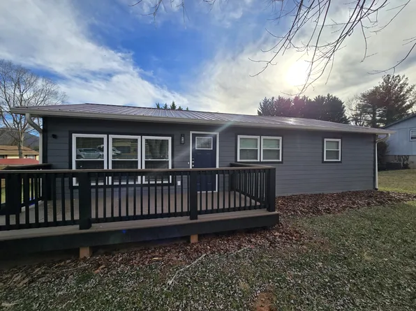 19 Azalea St, Asheville, NC 28803