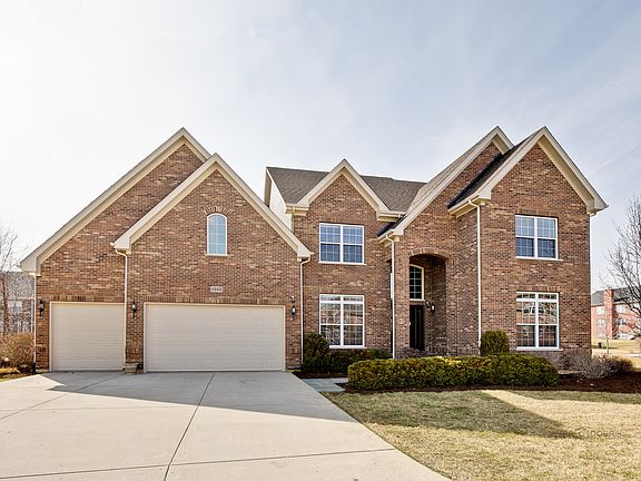 2nd image of 1350 Louise Ct