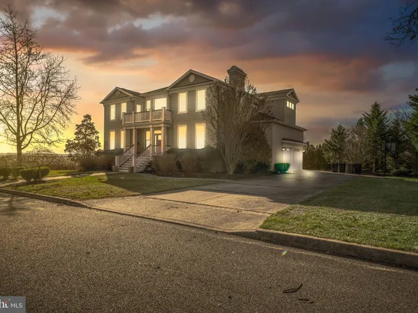 209 Arlington Ave, Linwood, NJ 08221