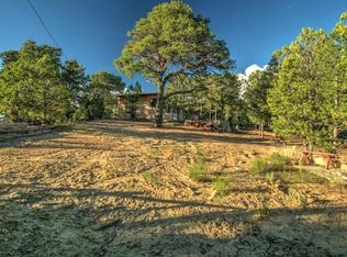 353 Bear Paw Rd, Regina, NM 87046