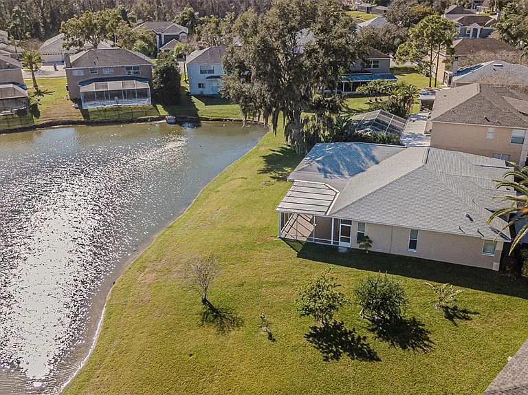 27226 Sea Breeze Way — Photo 11