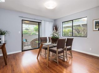 817 E 28th St, Oakland, CA 94610