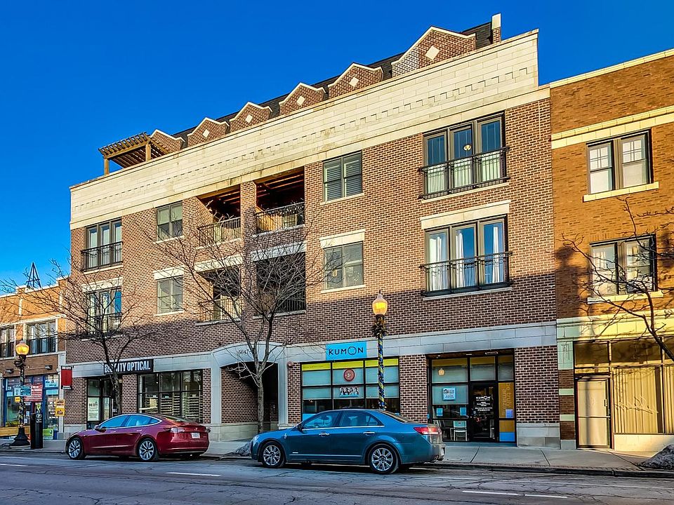 1st image of 5647 N Clark St APT 302