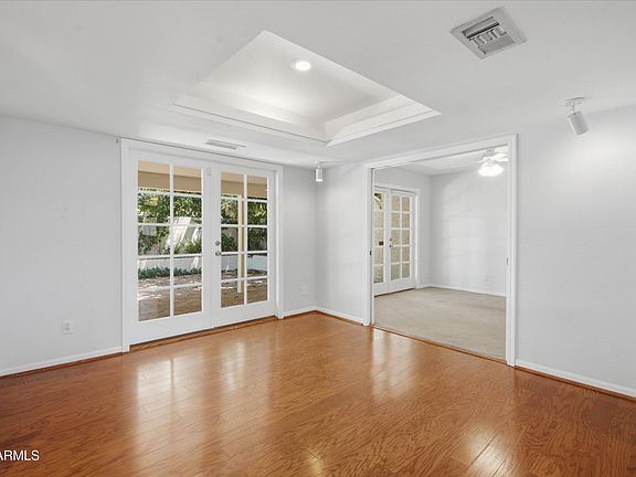 4th image of 6543 N CENTRAL Avenue #2