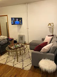 Rented by Best Apartments North Inc