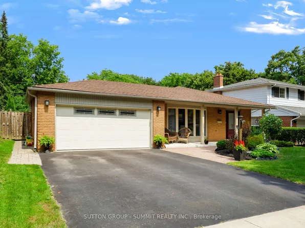 659 Cherrywood Dr, Burlington, ON L7T 3W9