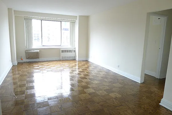 Rented by Corcoran | media 8