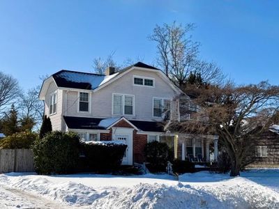 90 E Roe Boulevard, Patchogue, NY, 11772