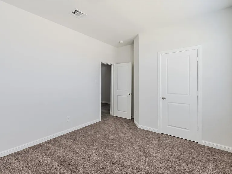 1343 Fox Hollow Rd — Photo 26