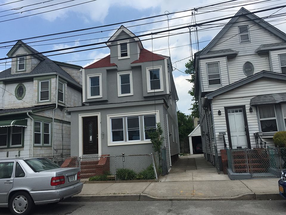 1st image of 10721 142nd St