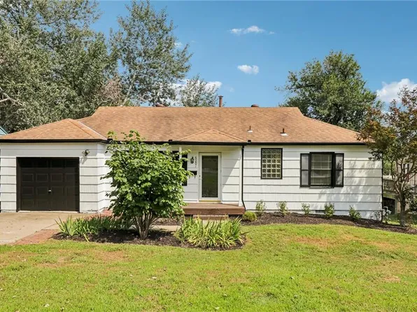 6201 Cedar St, Mission, KS 66205