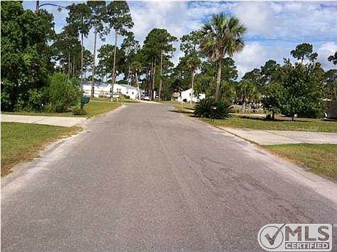 2nd image of 410 La Siesta Dr
