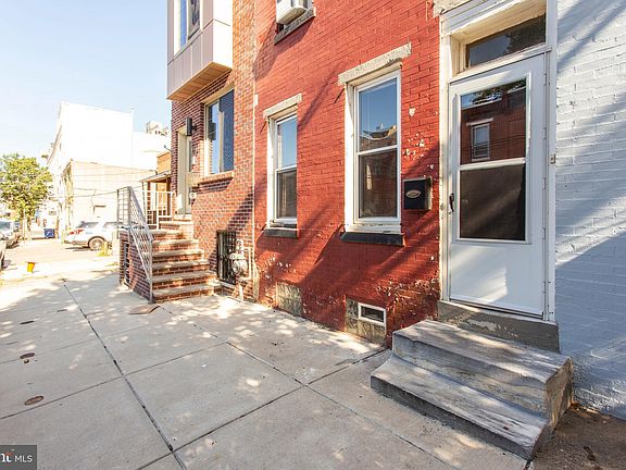 5th image of 3911 Warren St