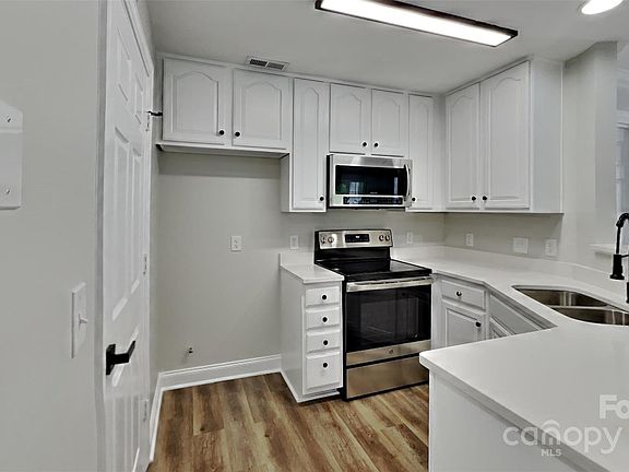 5th image of 6764 Mallard Park Dr