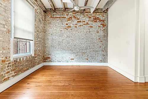513 Conti St #3D Photo 1