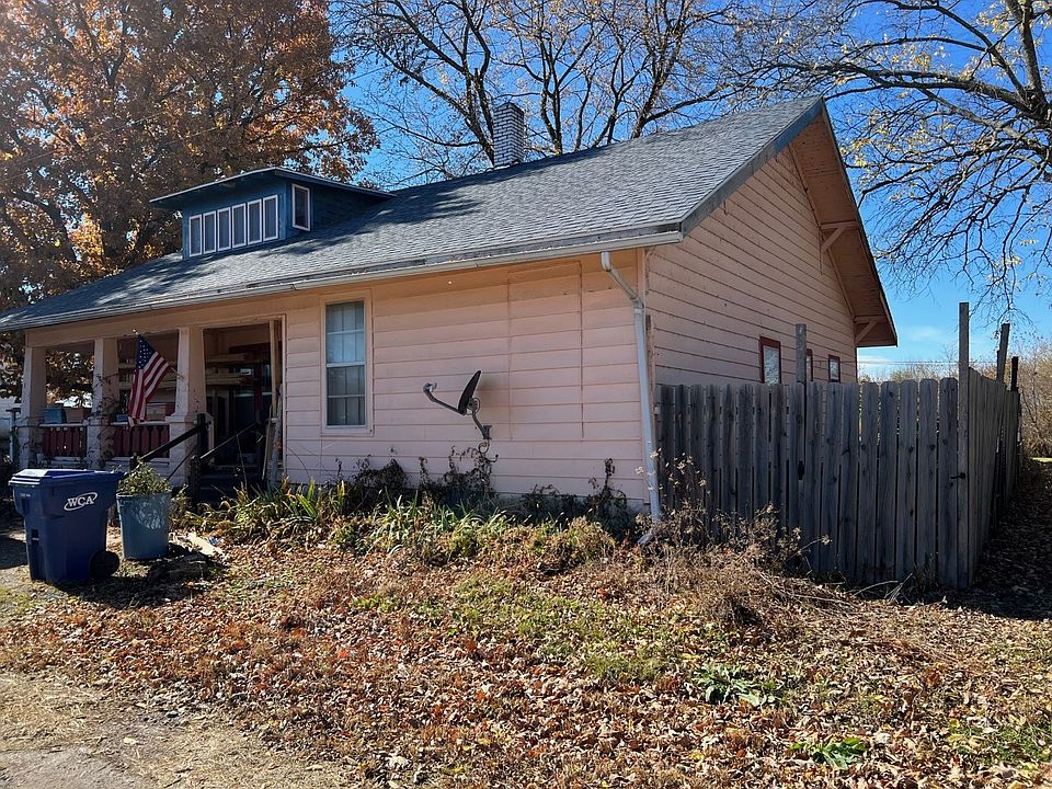 605 N High St, Linneus, MO 64653 Zillow