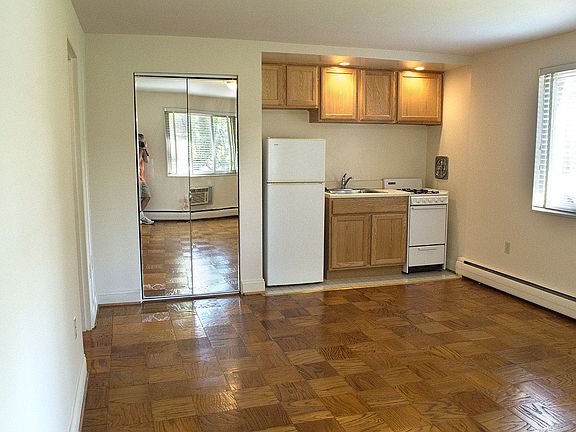 2nd image of 1500 12th St N APT B