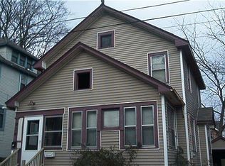 914 W Vine St, Kalamazoo, MI