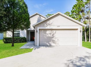 1235 Osprey Nest Cir, Groveland, FL 34736