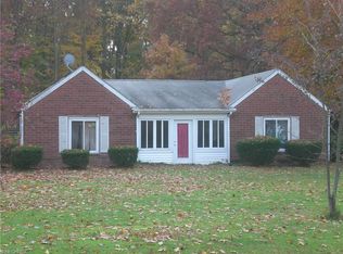 3303 Decamp Rd, Youngstown, OH 44511