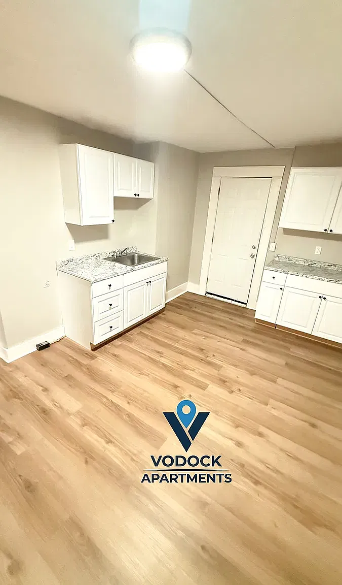 529 Union St — Photo 1