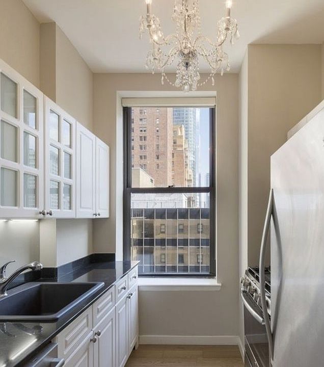 1st image of 1 West St APT 3509