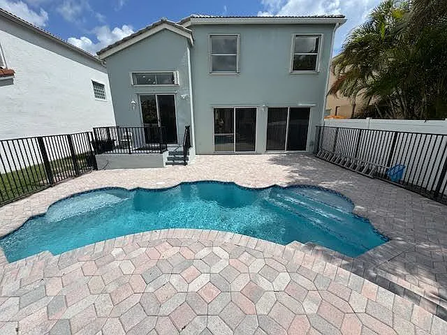 9638 Wolcott Pl — Photo 3