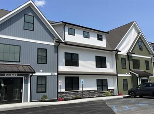 8 S Hills Way #15, Wappingers Falls, NY 12590