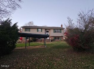 177 Country Ln, Church Hill, TN 37642