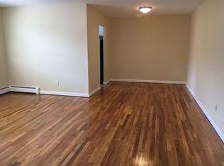 698 Farmington Ave APT 306, West Hartford, CT 06119