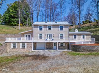 249 Panorama Dr, Marion, VA 24354