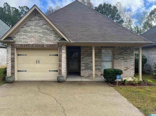 160 Springdale Dr, Gardendale, AL 35071