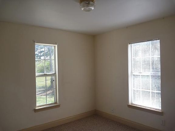 5th image of 712 Woodmont Blvd APT 1