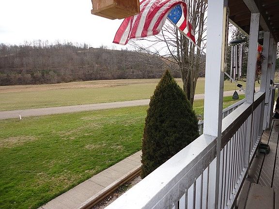 3rd image of 9211 County Road 5