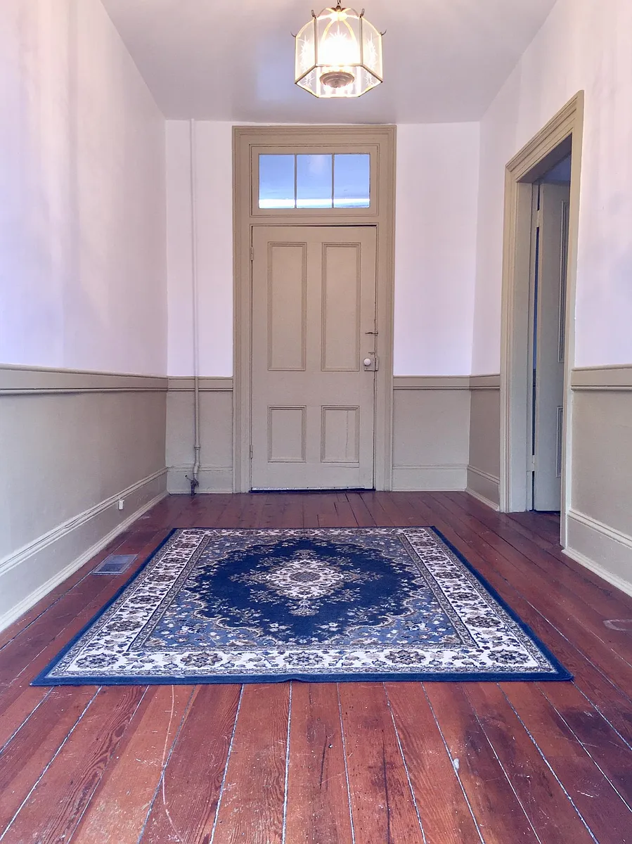 Photo 2 of 11 - 1218 Caroline St - Fredericksburg, VA Building Photo - 1218 Caroline St