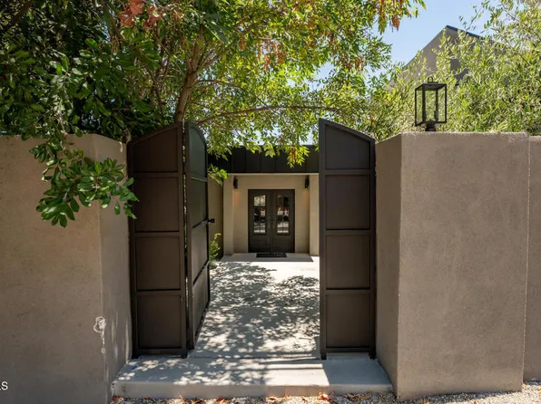 3250 Coldwater Canyon Ave, Studio City, CA 91604