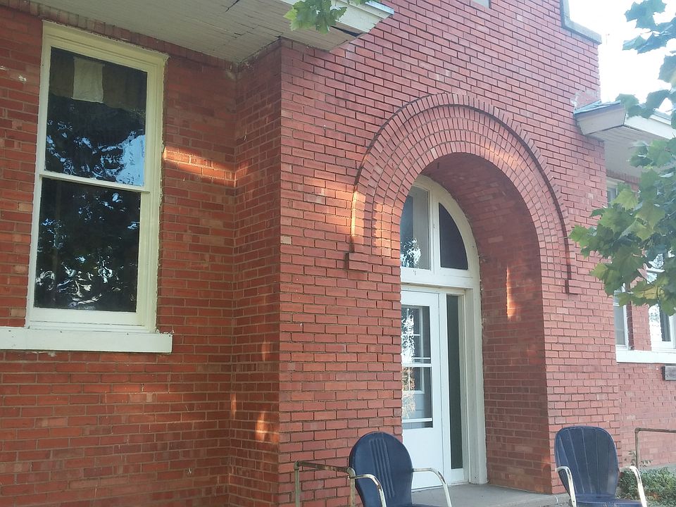 1st image of 24824 Rockford Dr