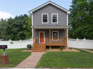 77 Pennsylvania Ave, Manchester, NH 03104