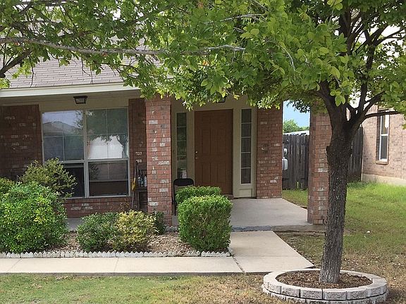 2nd image of 13616 Lyndon B Johnson St